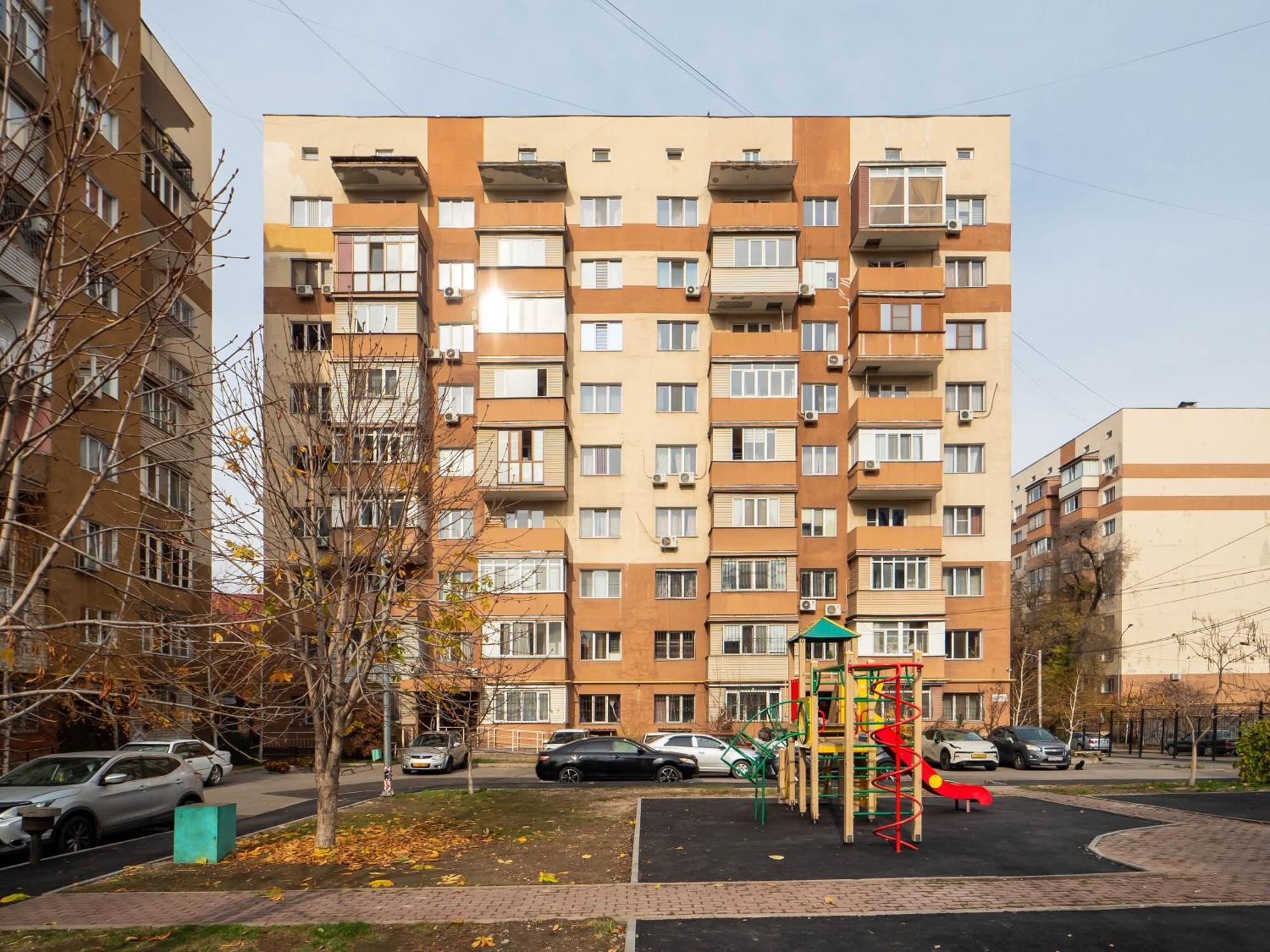 Apartment Оn Makatayeva 5 B Ałma Ata Zewnętrze zdjęcie